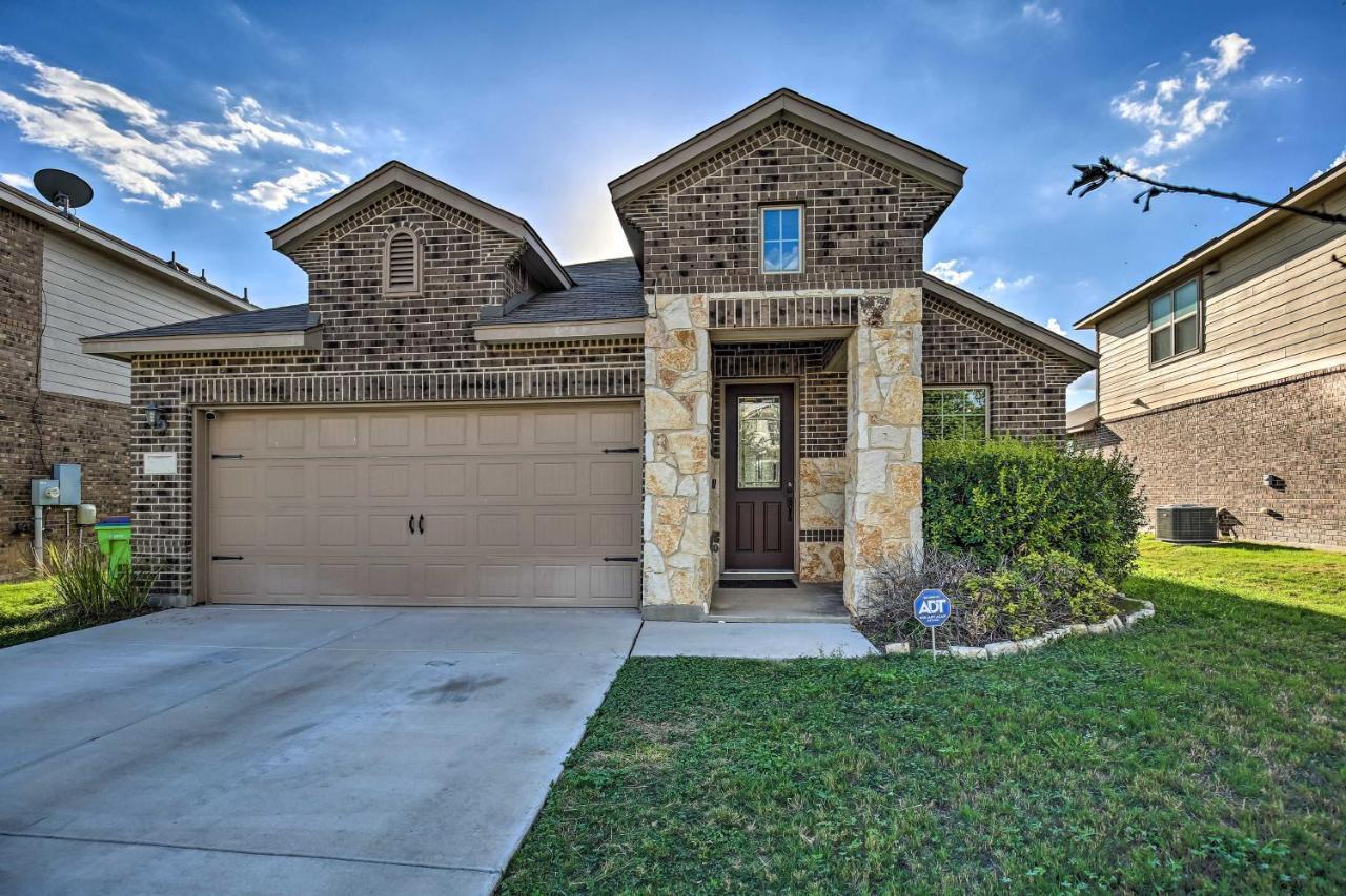 San Antonio Home With Yard About 8 Mi To Lackland! エクステリア 写真