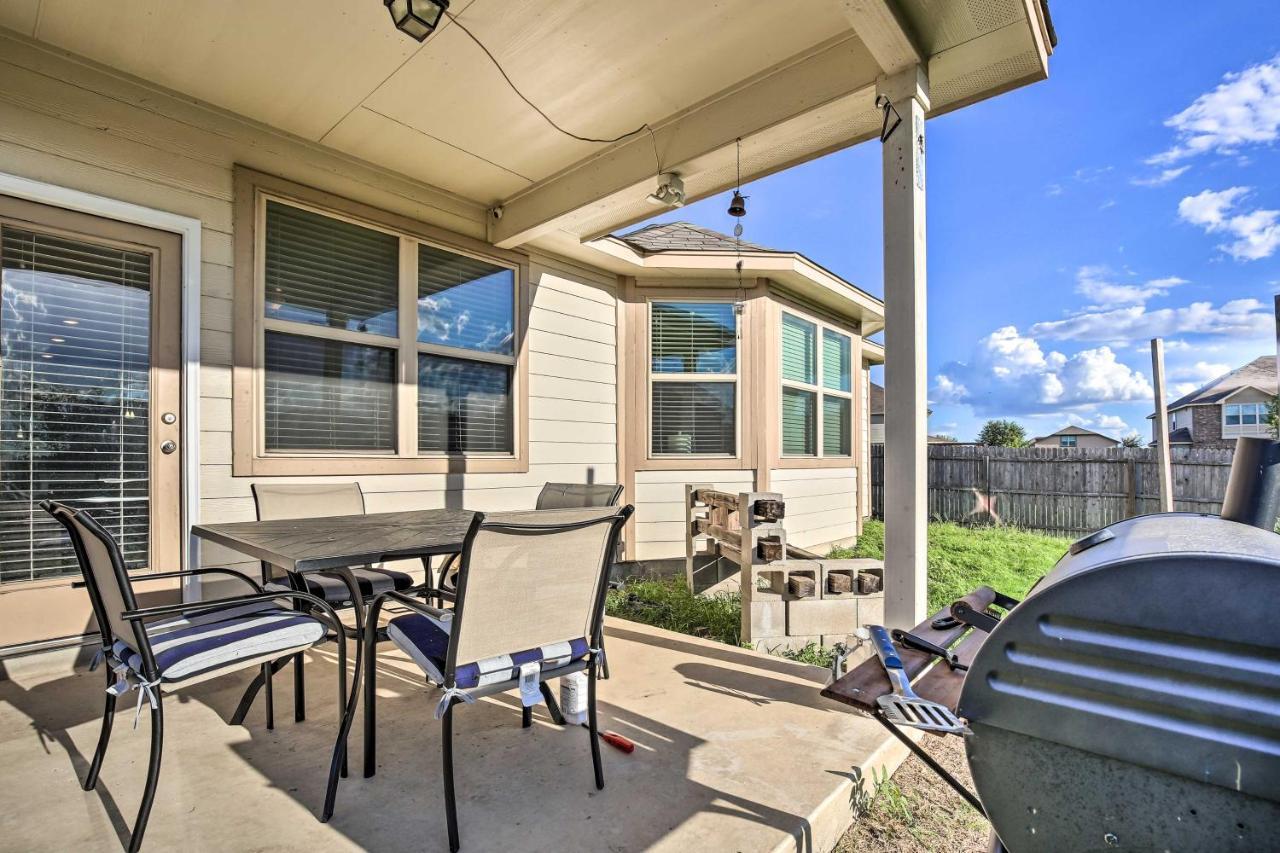 San Antonio Home With Yard About 8 Mi To Lackland! エクステリア 写真