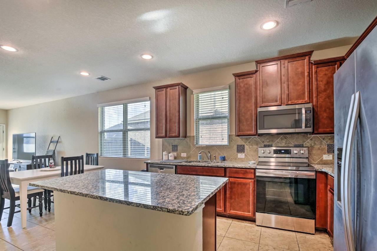 San Antonio Home With Yard About 8 Mi To Lackland! エクステリア 写真