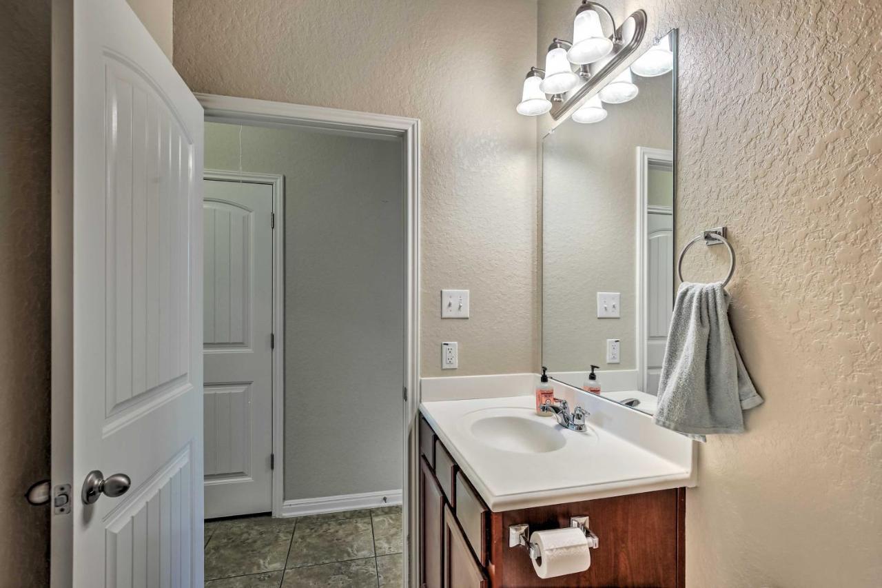 San Antonio Home With Yard About 8 Mi To Lackland! エクステリア 写真