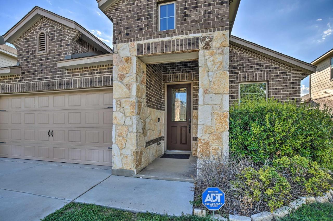 San Antonio Home With Yard About 8 Mi To Lackland! エクステリア 写真